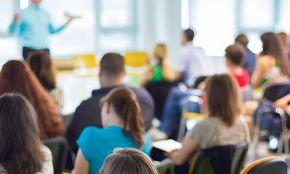 Slika za kategorijo Konferenčni in šolski stoli